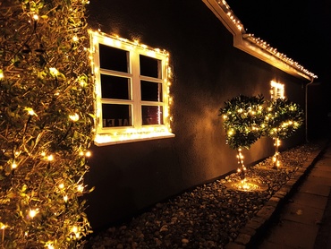 Illuminations de Noël à faible consommation d'énergie pour le jardin