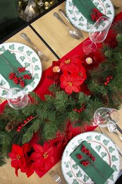 Everyday Pine Cone & Berry Garland 274cm - afbeelding 2