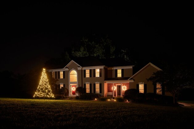 Fairybell kerstverlichting kerstboom buiten met vlaggenmast 300CM hoog (480 LED-lampjes in warmwitte kleur) - afbeelding 2