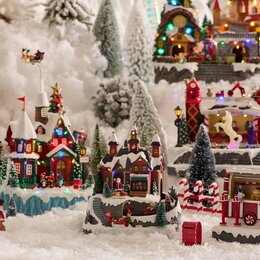 Kerstdorp Kerstman huis met trein - afbeelding 2