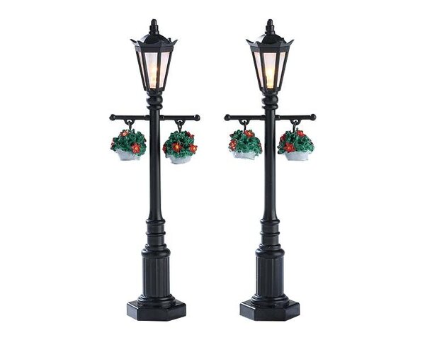 old english lamp post