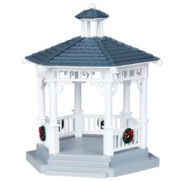 plastic gazebo with decorations. s/6
