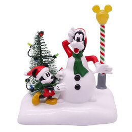 Scenery Mickey & Goofy