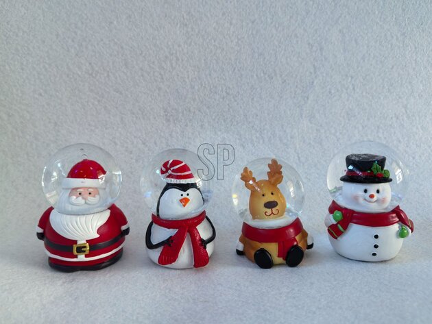 Waterbal D4,5cm Kerstfiguur 4ass