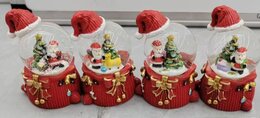 Waterbal Kerstmuts 4x5x8cm