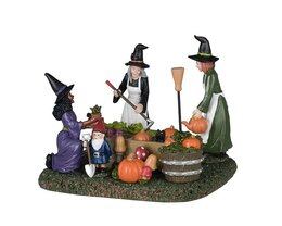witches' community garden